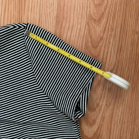 H&M Striped Short Sleeve Black & White Bodycon Mini Dress Size S - Picture 8 of 11